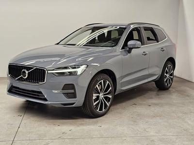 Volvo XC60 B4 automatico Core  nuova a Como