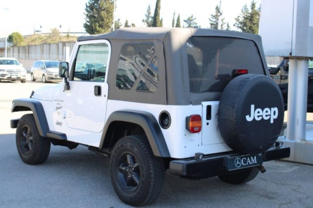 Jeep Wrangler usata a Lecce (4)