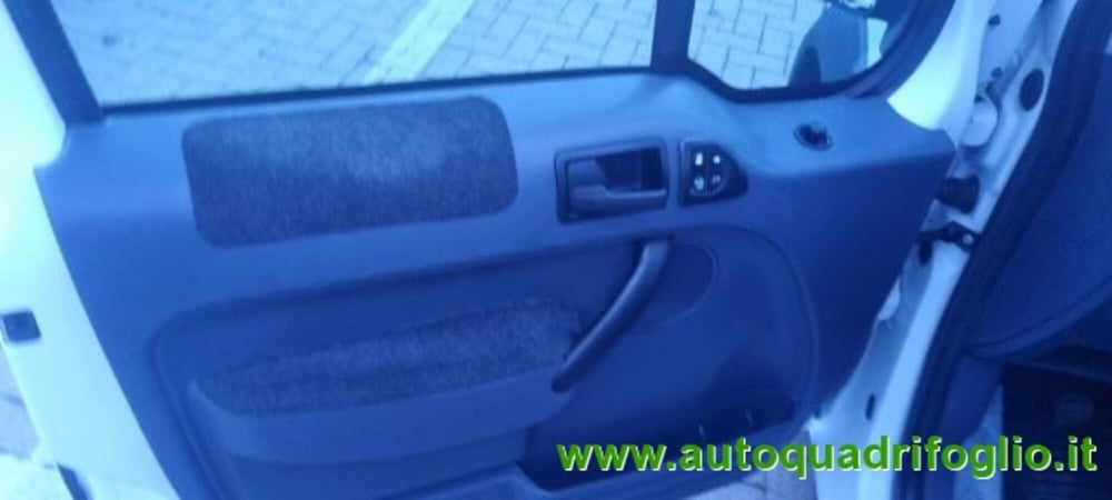 Ford Transit Connect  usata a Savona (8)