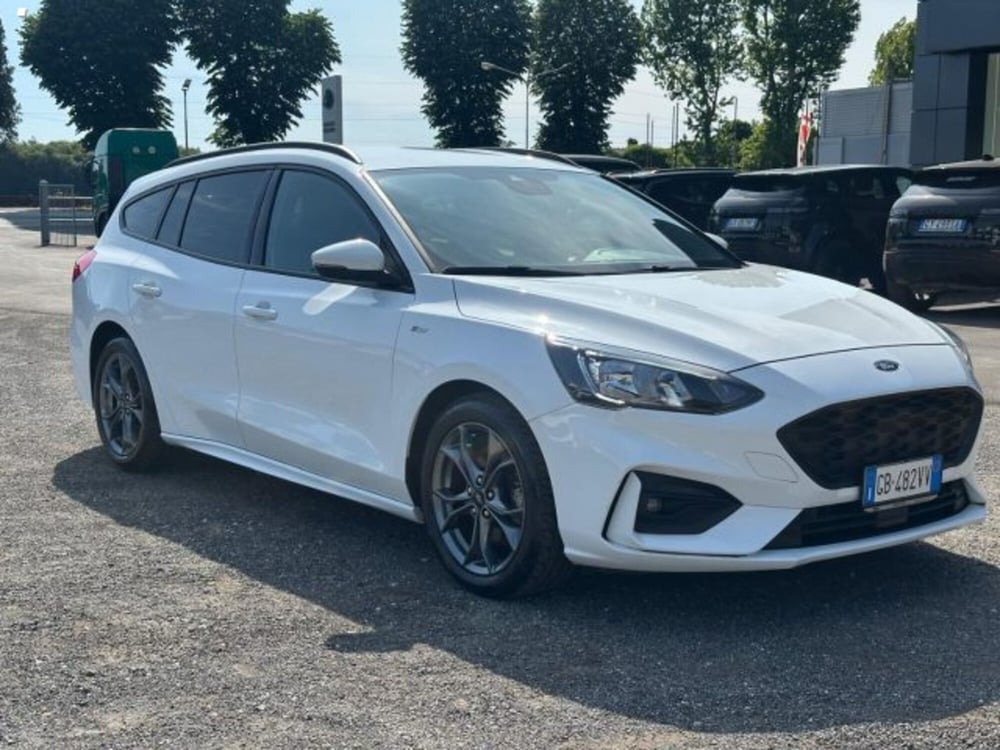 Ford Focus Station Wagon usata a Lucca (7)