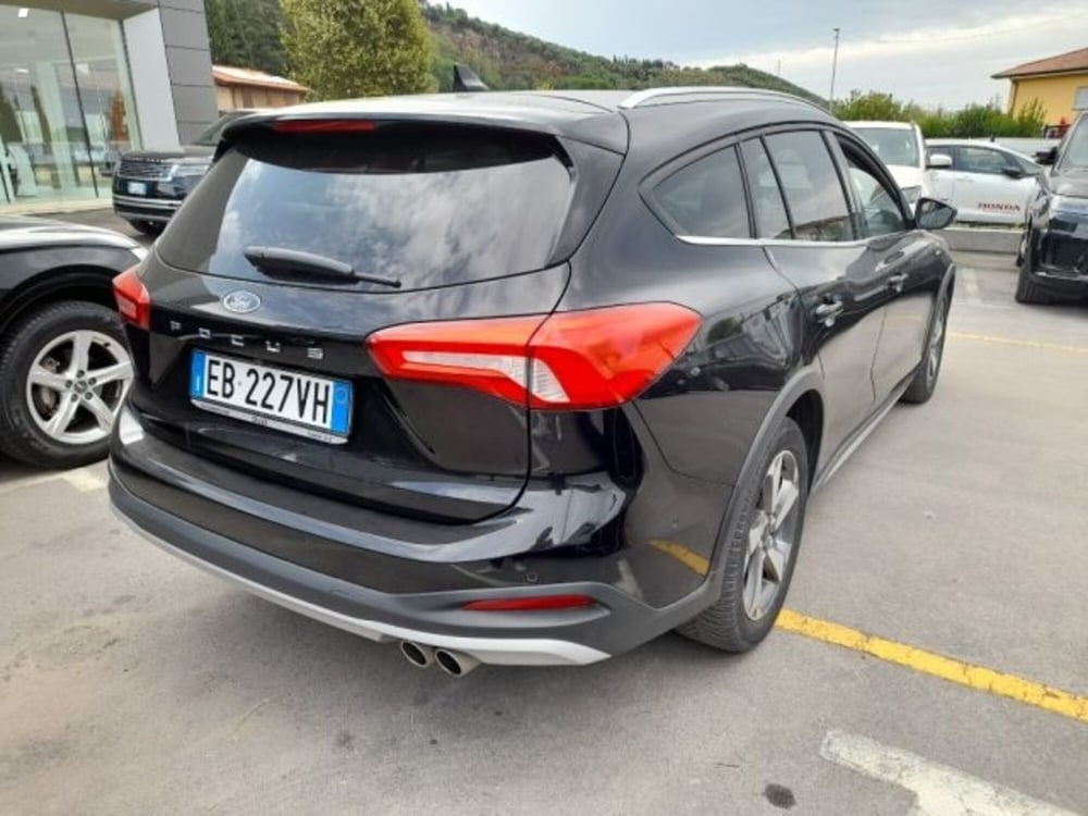 Ford Focus Station Wagon usata a Lucca (5)