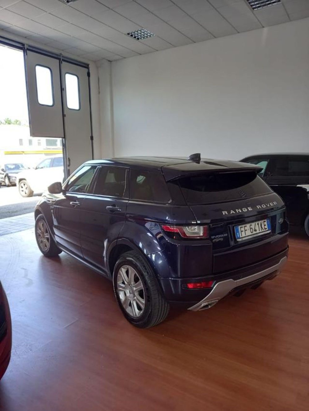 Land Rover Range Rover Evoque usata a Lucca (3)