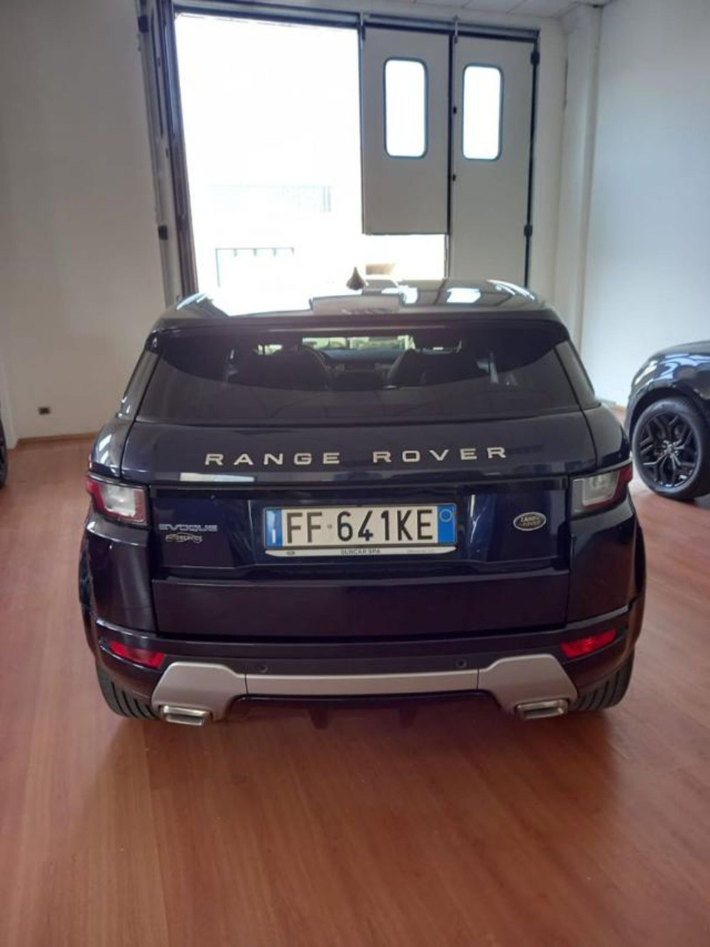 Land Rover Range Rover Evoque usata a Lucca (5)