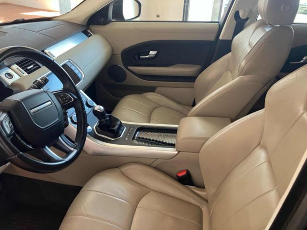 Land Rover Range Rover Evoque usata a Lucca (5)
