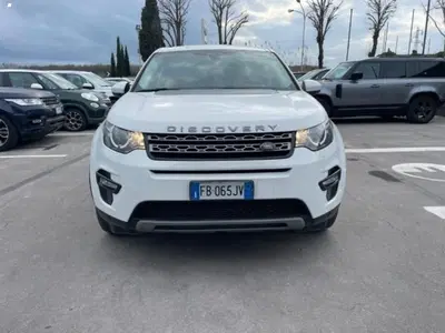 Land Rover Discovery Sport 2.0 TD4 150 CV SE del 2015 usata a Massarosa