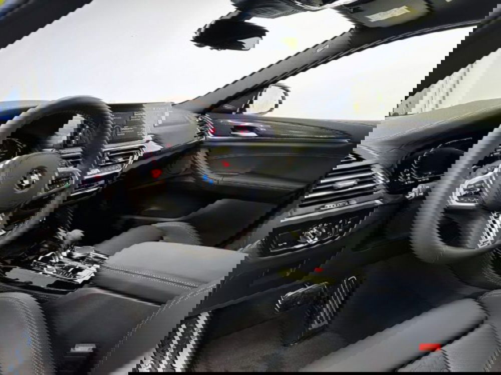 BMW X4 nuova a Modena (18)