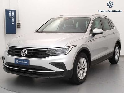 Volkswagen Tiguan 1.5 TSI 150 CV ACT Life del 2021 usata a Busto Arsizio