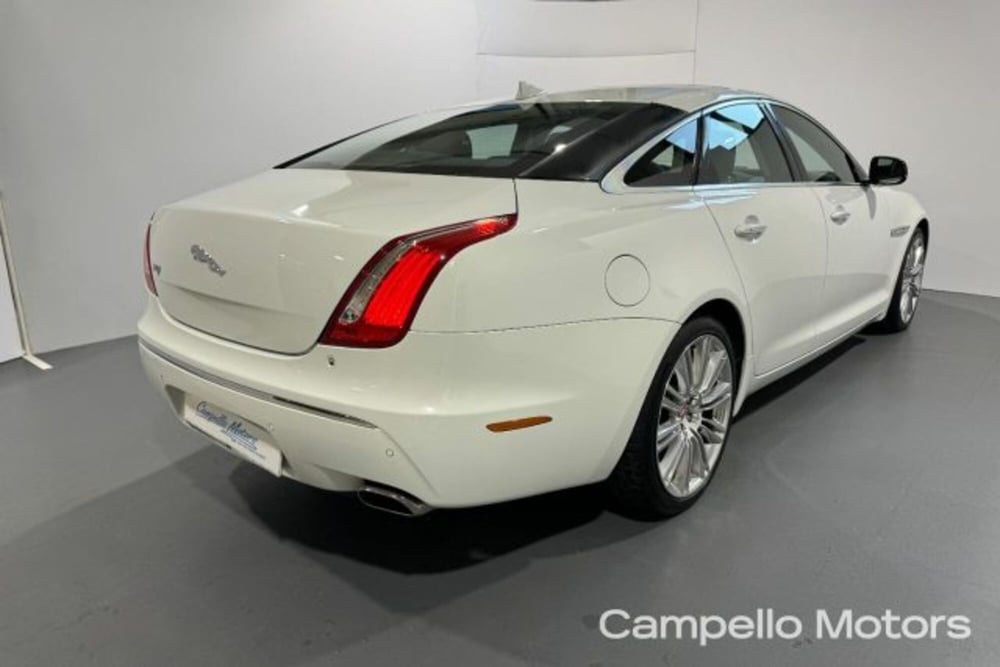 Jaguar XJ usata a Venezia (4)
