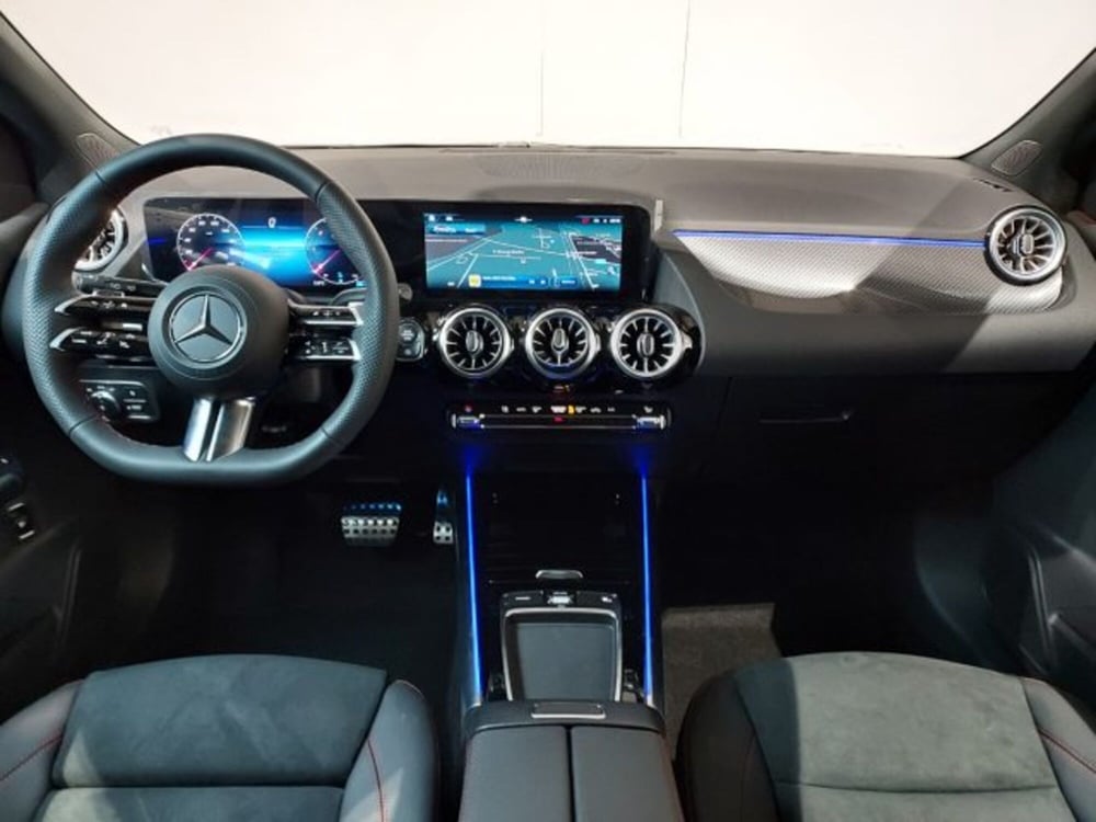 Mercedes-Benz Classe B nuova a Bologna (14)