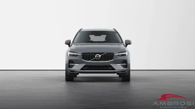 Volvo XC60 B4 (d) AWD automatico Essential N1 nuova a Corciano