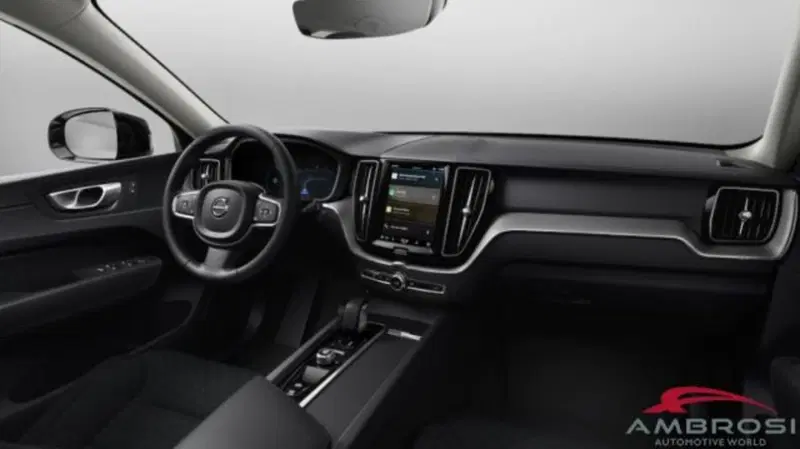 Volvo XC60 nuova a Perugia (5)