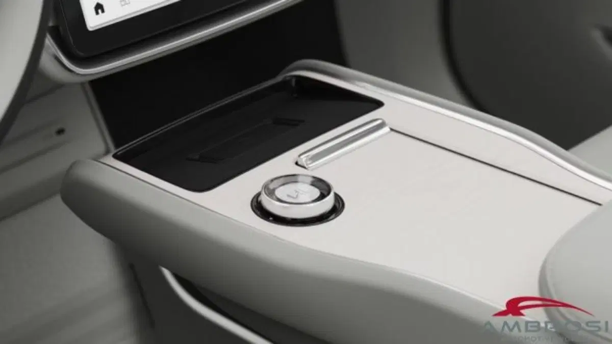 Volvo EX90 nuova a Perugia (5)