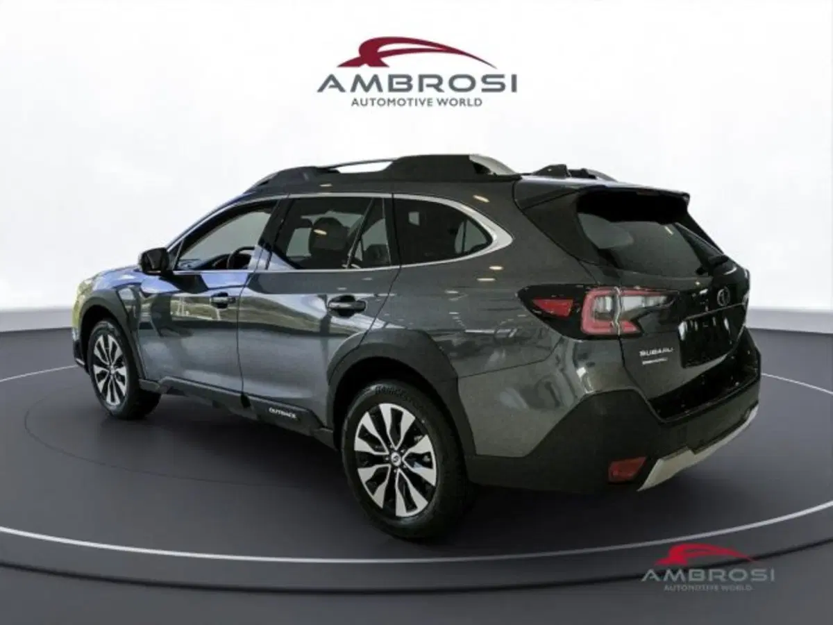 Subaru Outback nuova a Perugia (2)