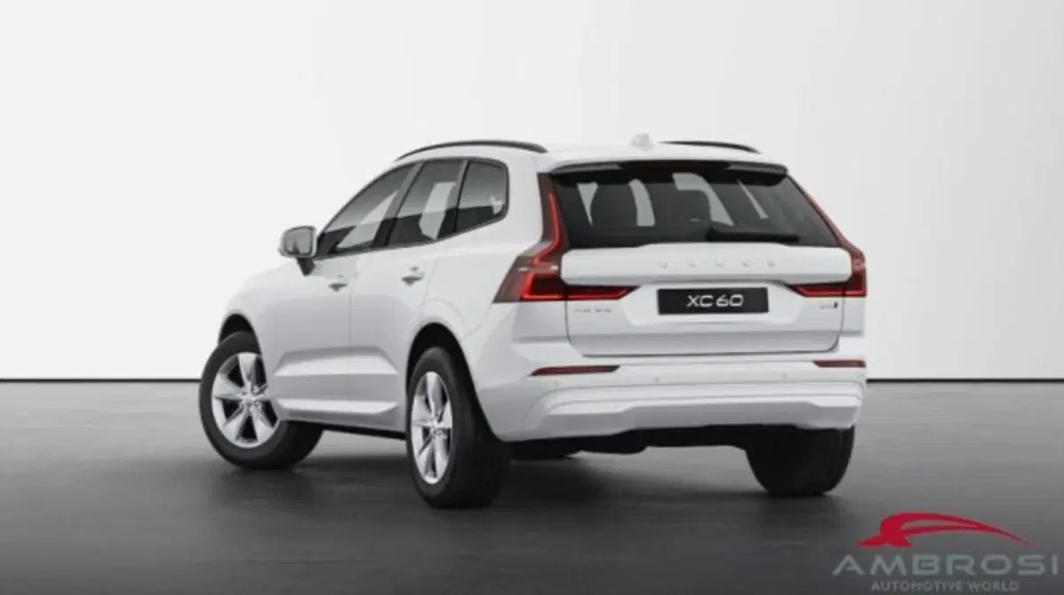 Volvo XC60 nuova a Perugia