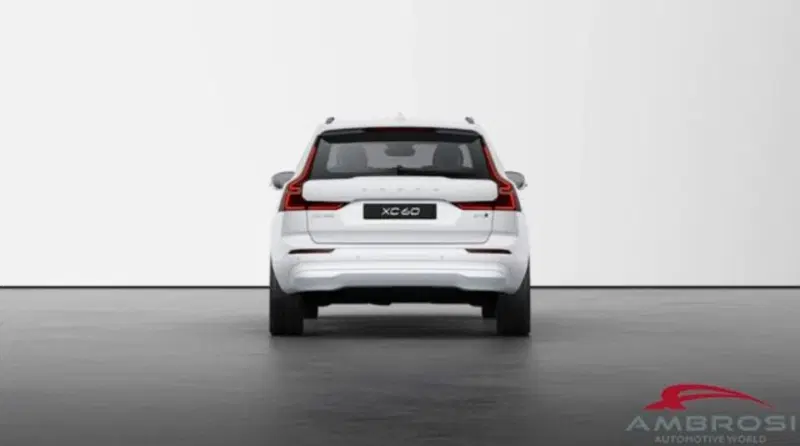 Volvo XC60 nuova a Perugia (3)