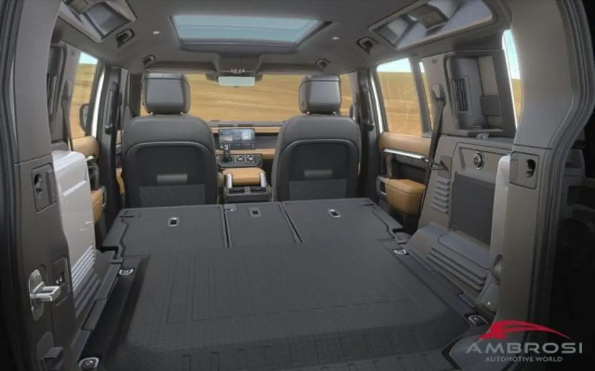 Land Rover Defender nuova a Perugia (12)