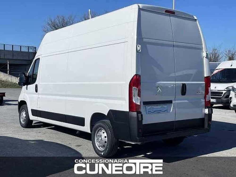 Peugeot Boxer nuova a Cuneo (3)