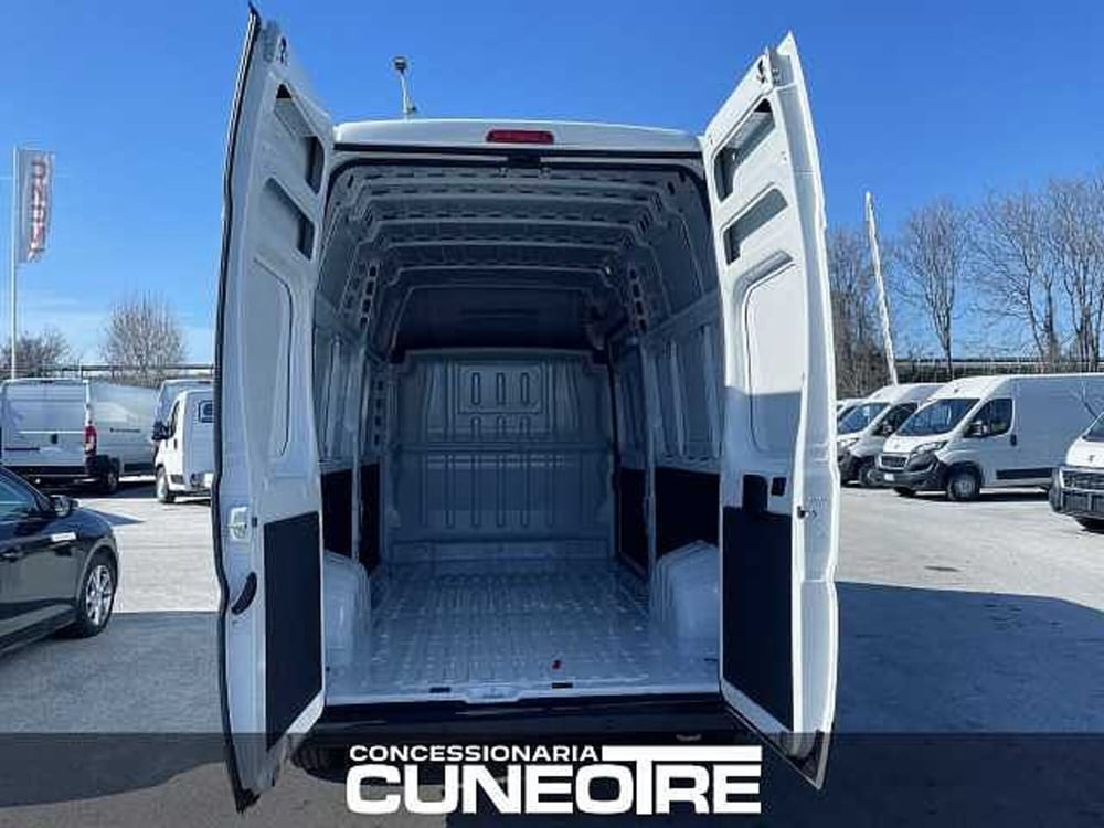 Peugeot Boxer nuova a Cuneo (6)