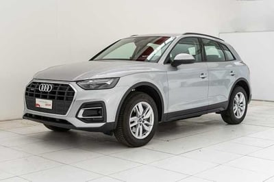 Audi Q5 40 TDI 204 CV quattro S tronic  del 2022 usata a Varese