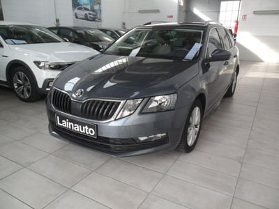 Skoda Octavia Station Wagon 1.5 G-TEC DSG Wagon Executive del 2020 usata a Lainate