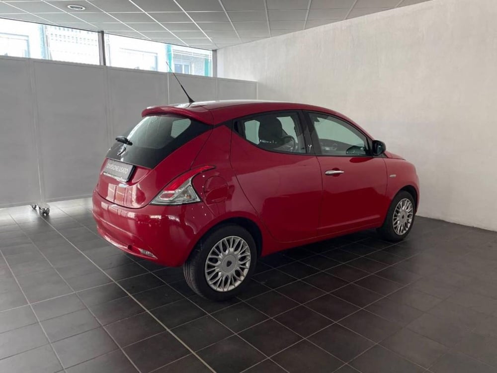 Lancia Ypsilon usata a Torino (3)