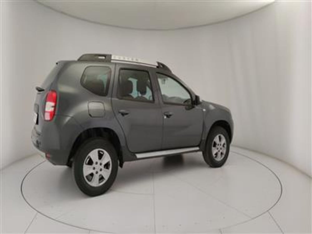 Dacia Duster usata a Bari (8)