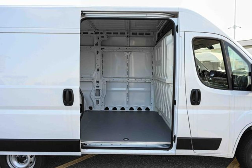 Fiat Ducato Furgone nuova a Torino (9)