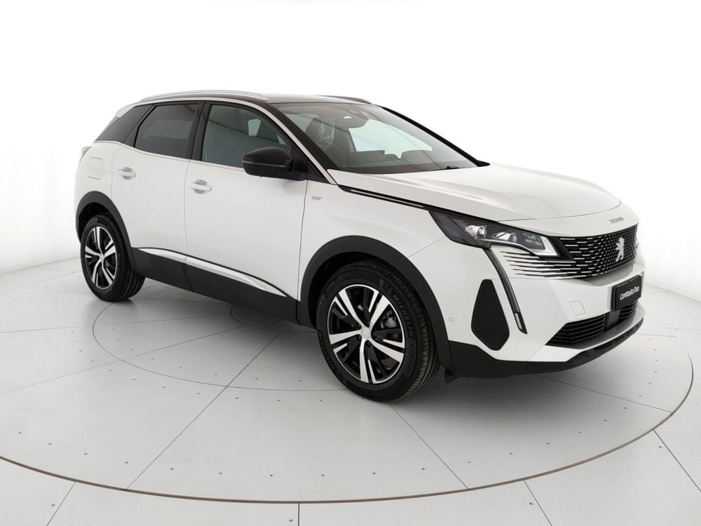 Peugeot 3008 nuova a Caserta