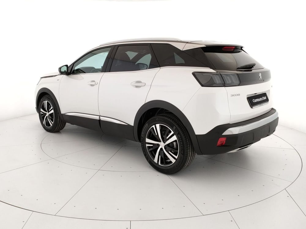 Peugeot 3008 nuova a Caserta (4)