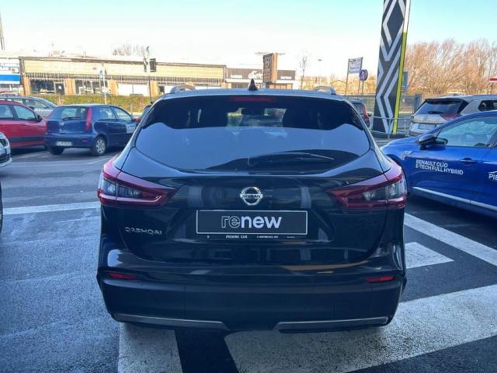 Nissan Qashqai usata a Pavia (13)