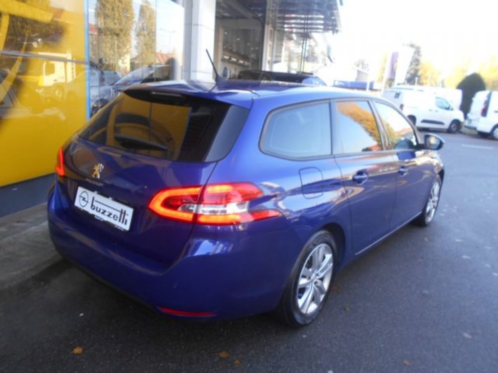 Peugeot 308 SW usata a Milano (4)