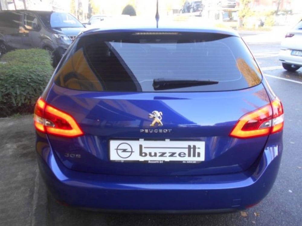 Peugeot 308 SW usata a Milano (5)