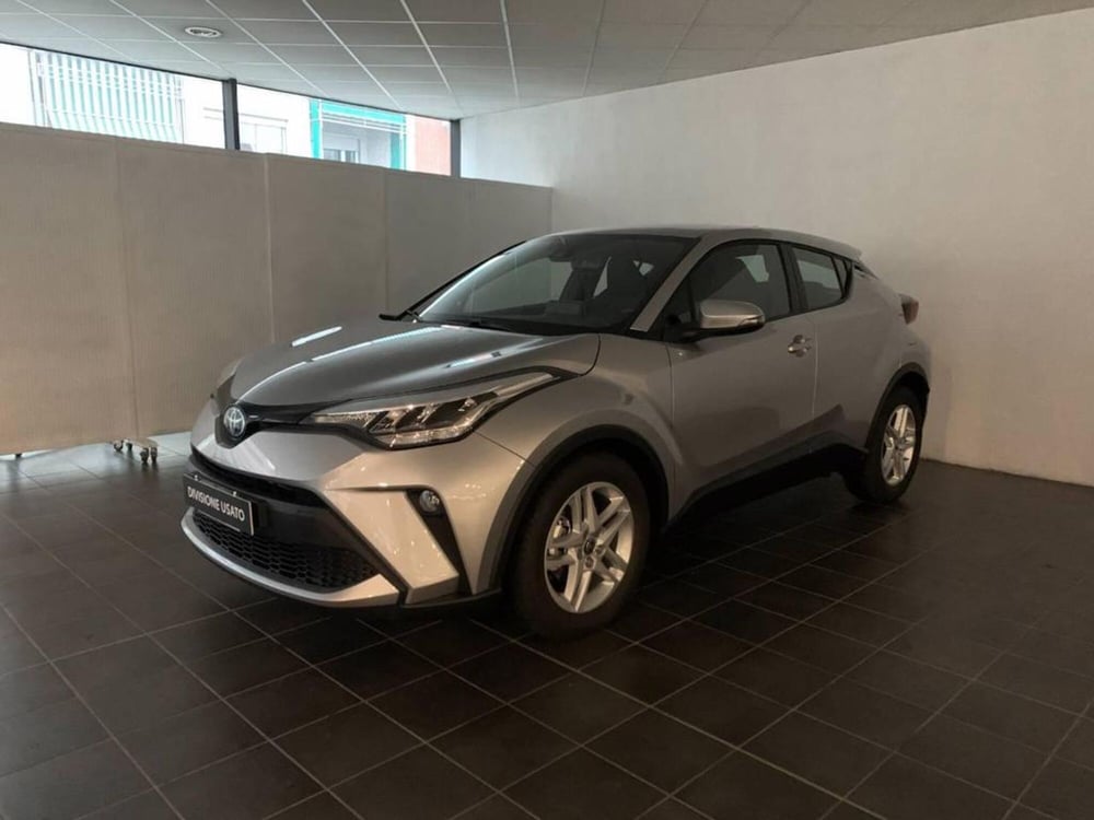 Toyota Toyota C-HR nuova a Torino