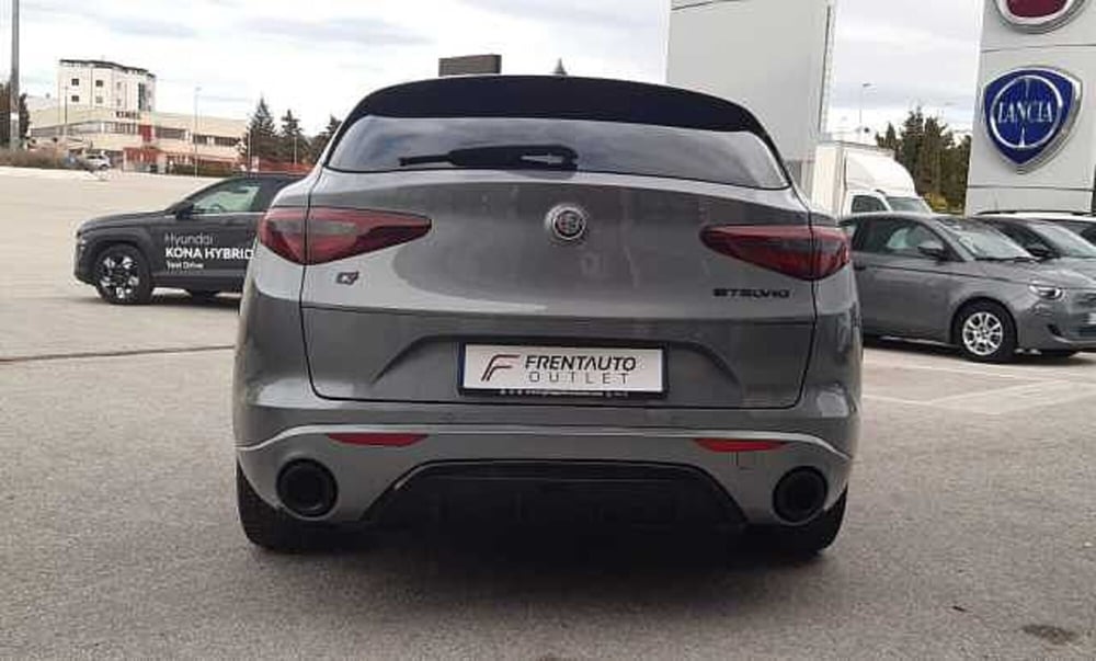 Alfa Romeo Stelvio usata a Ancona (5)