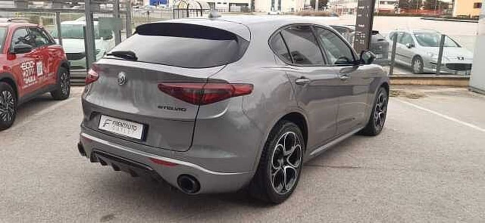 Alfa Romeo Stelvio usata a Ancona (8)