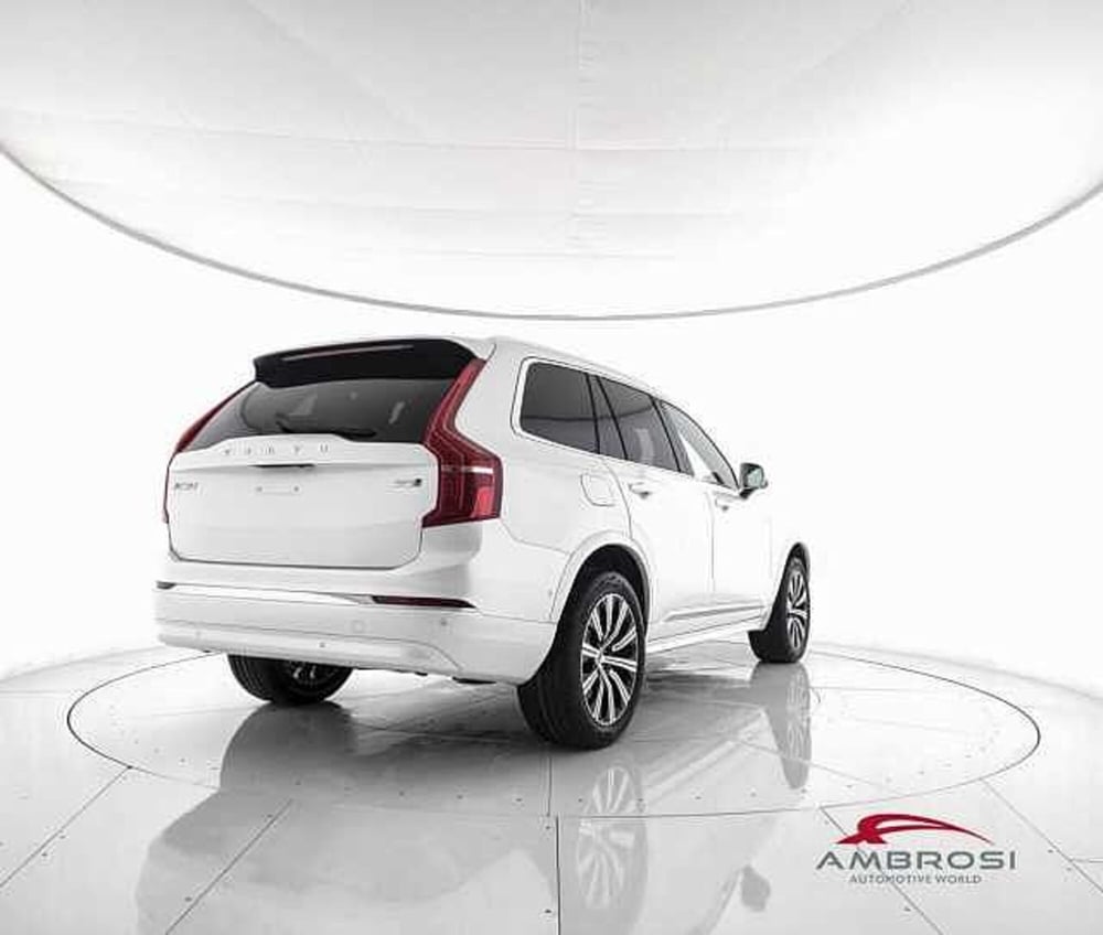 Volvo XC90 nuova a Viterbo (3)