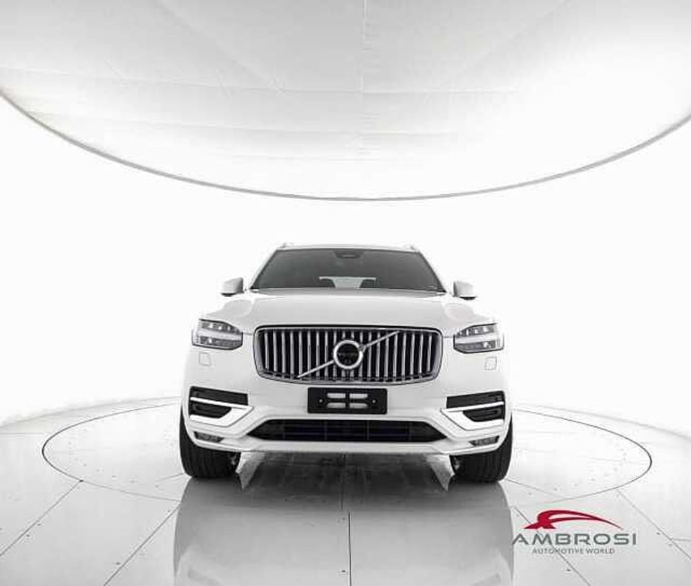 Volvo XC90 nuova a Viterbo (5)