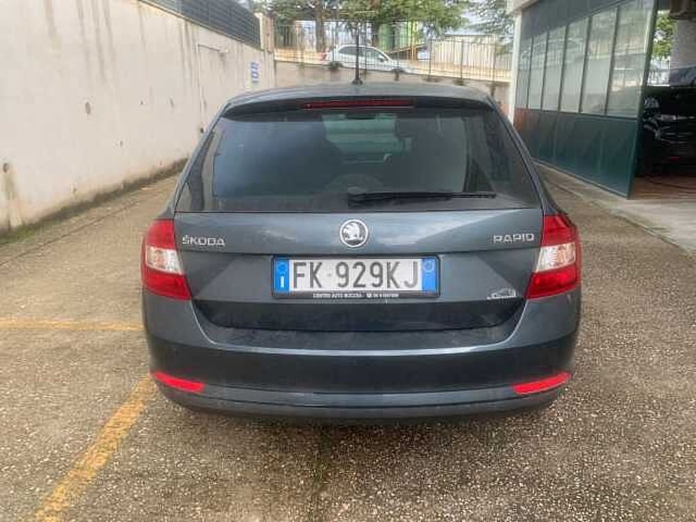 Skoda Rapid Spaceback usata a Roma (8)