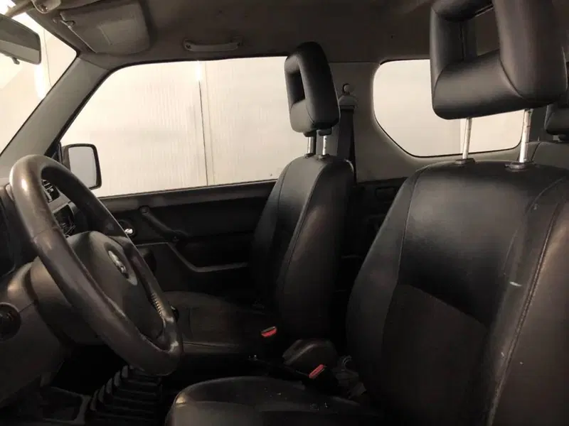 Suzuki Jimny usata a Torino (10)