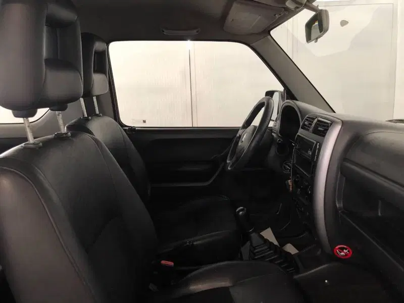Suzuki Jimny usata a Torino (7)