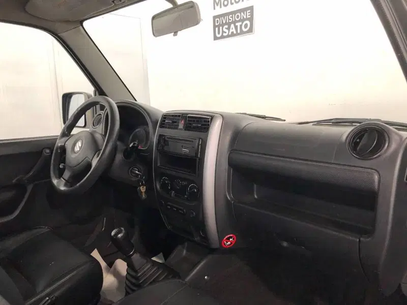 Suzuki Jimny usata a Torino (8)