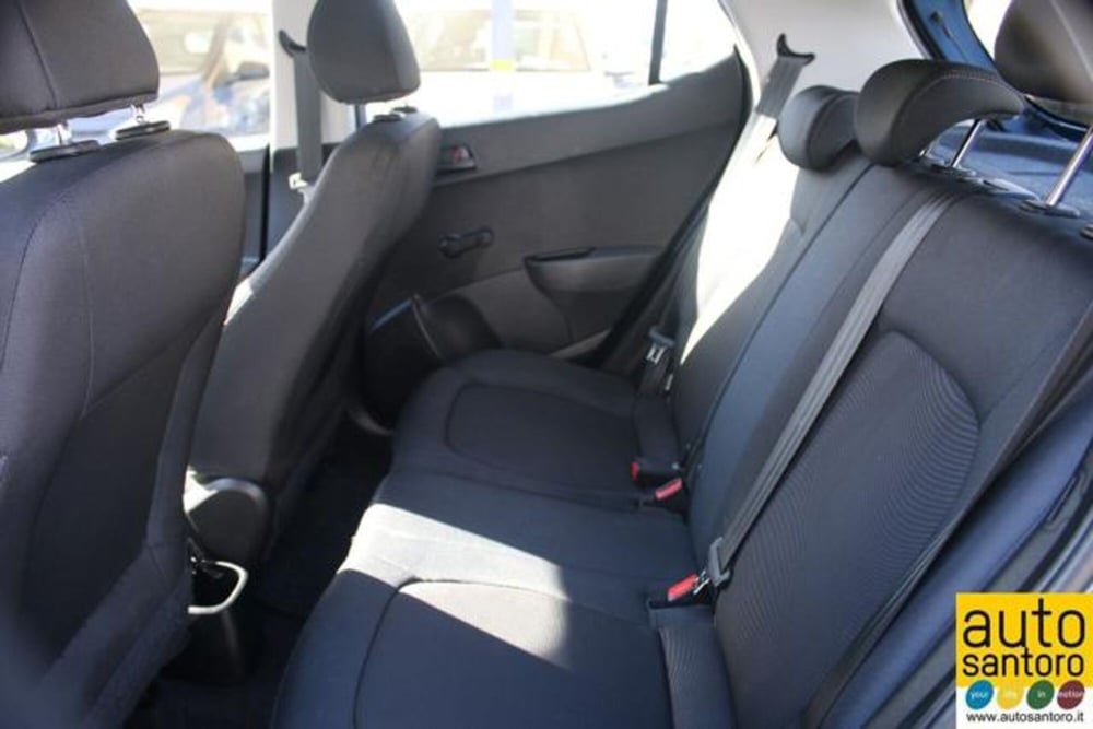 Hyundai i10 usata a Salerno (12)