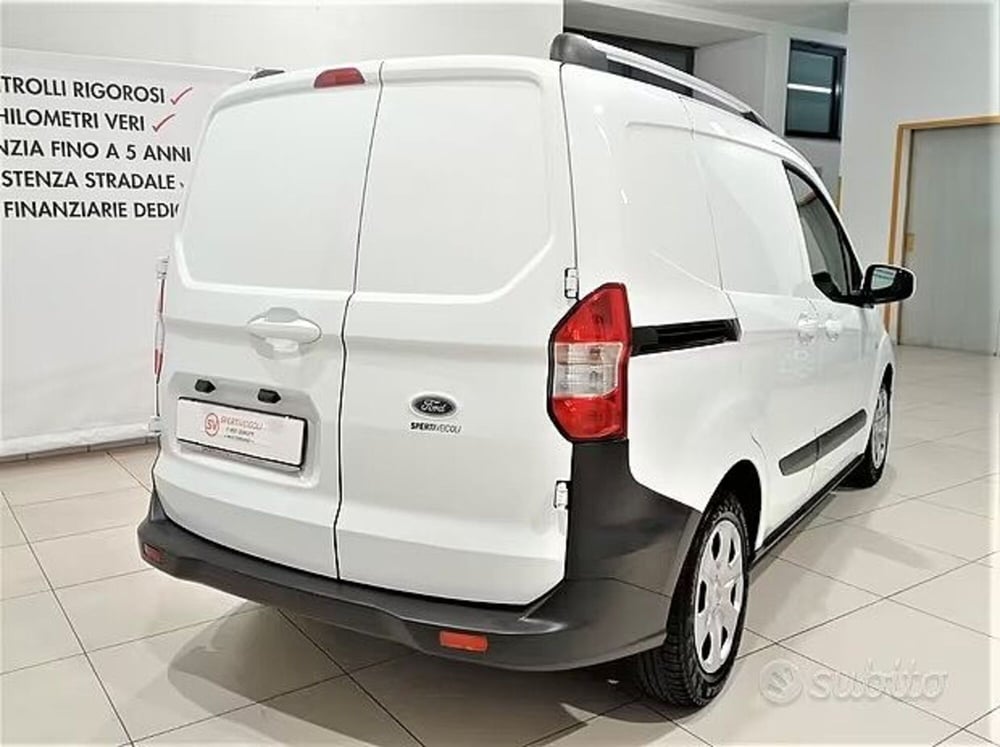 Ford Transit Courier usata a Lecce (3)