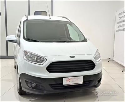 Ford Transit Courier 1.5 TDCi 75CV  Trend  del 2018 usata a Maglie