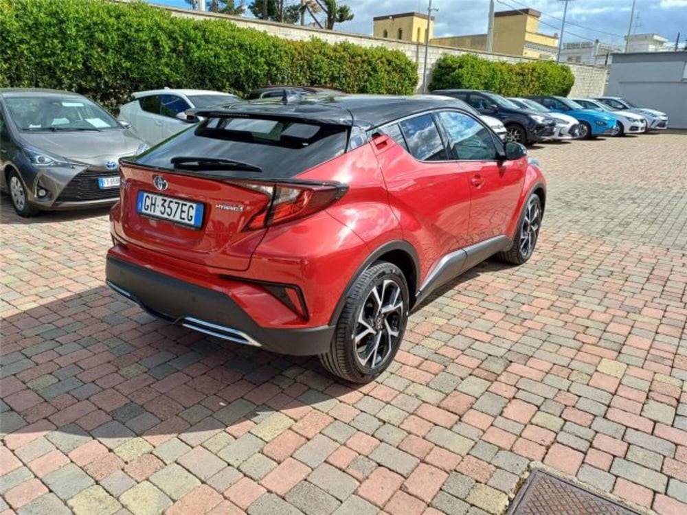 Toyota Toyota C-HR usata a Bari (4)