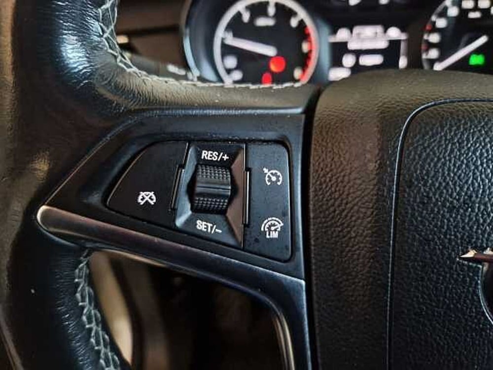 Opel Mokka usata a Salerno (16)