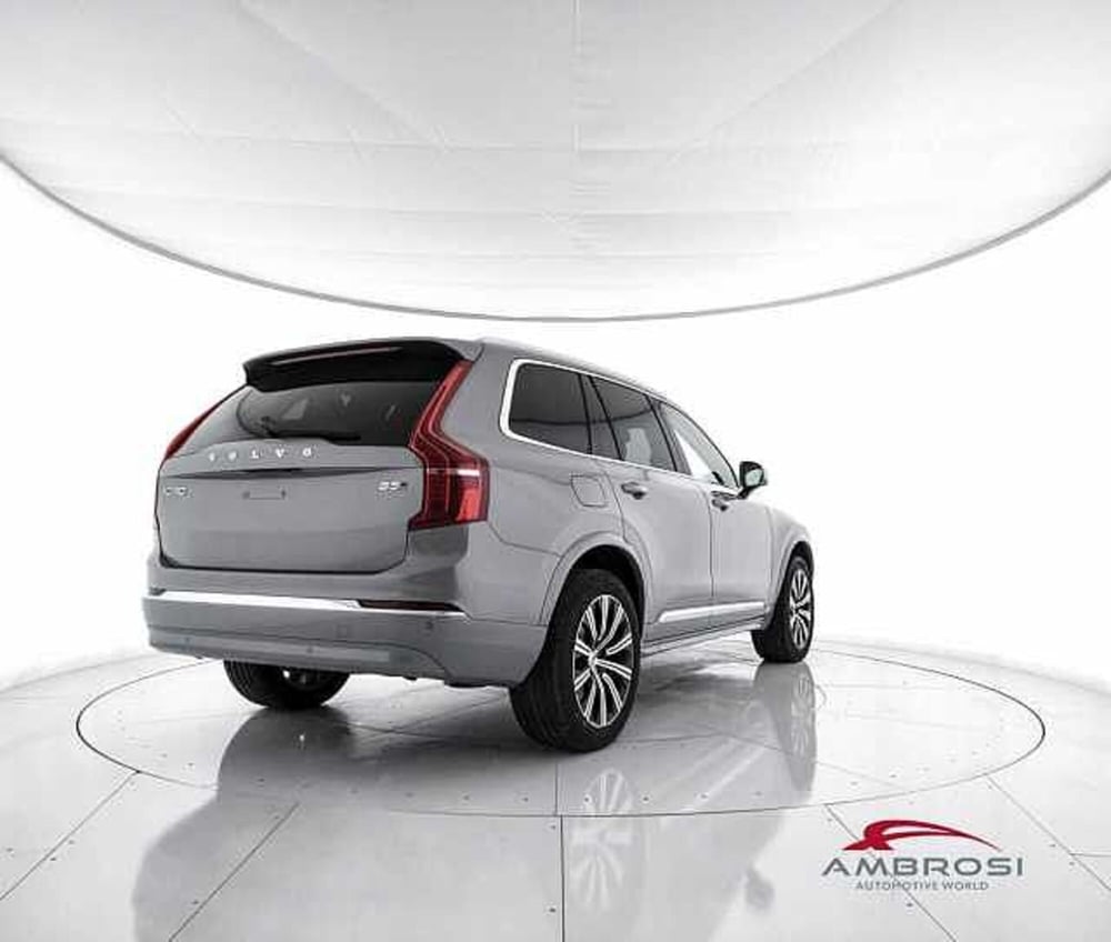 Volvo XC90 nuova a Perugia (3)