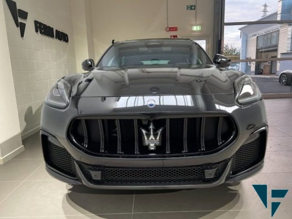 Maserati Grecale nuova a Udine (2)