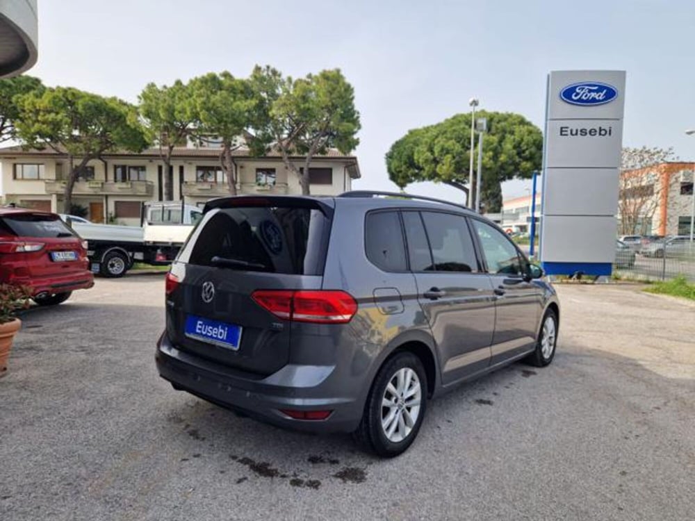 Volkswagen Touran usata a Pesaro-Urbino (5)