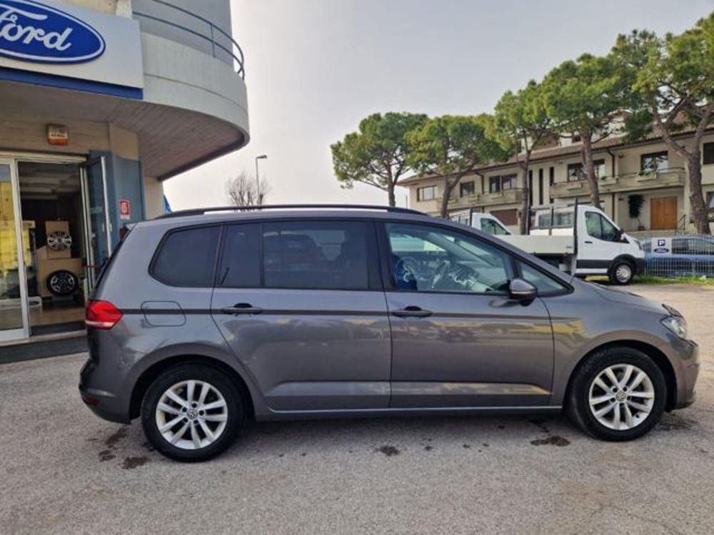 Volkswagen Touran usata a Pesaro-Urbino (6)